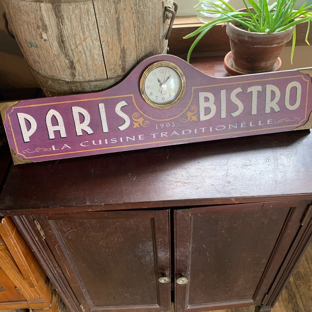Paris Bistro Long Clock